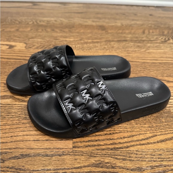 Michael Kors Shoes - Micheal Kors Finnie Slide Sandals
